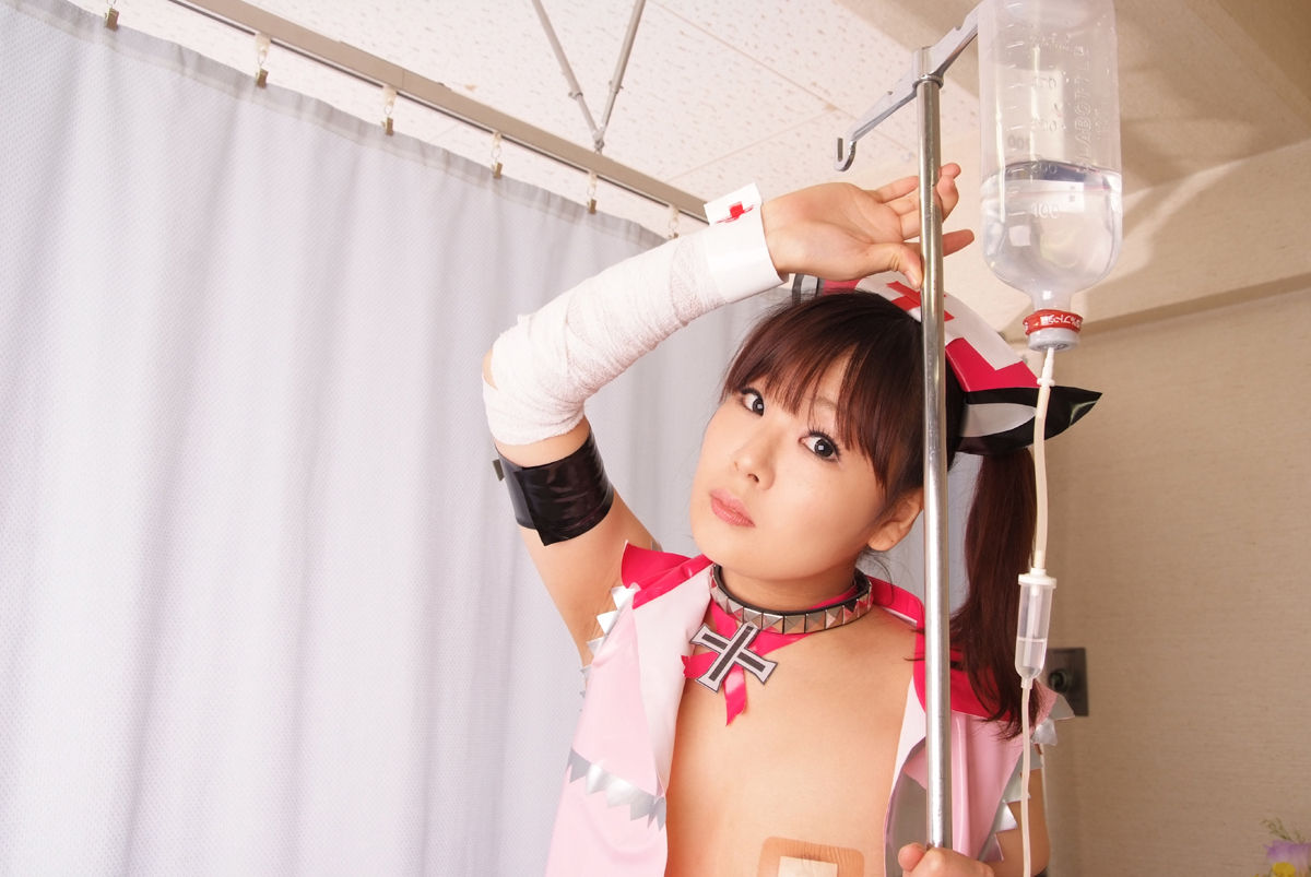 [Cosplay] 2013.04.05 Amazing Nurse Nanako